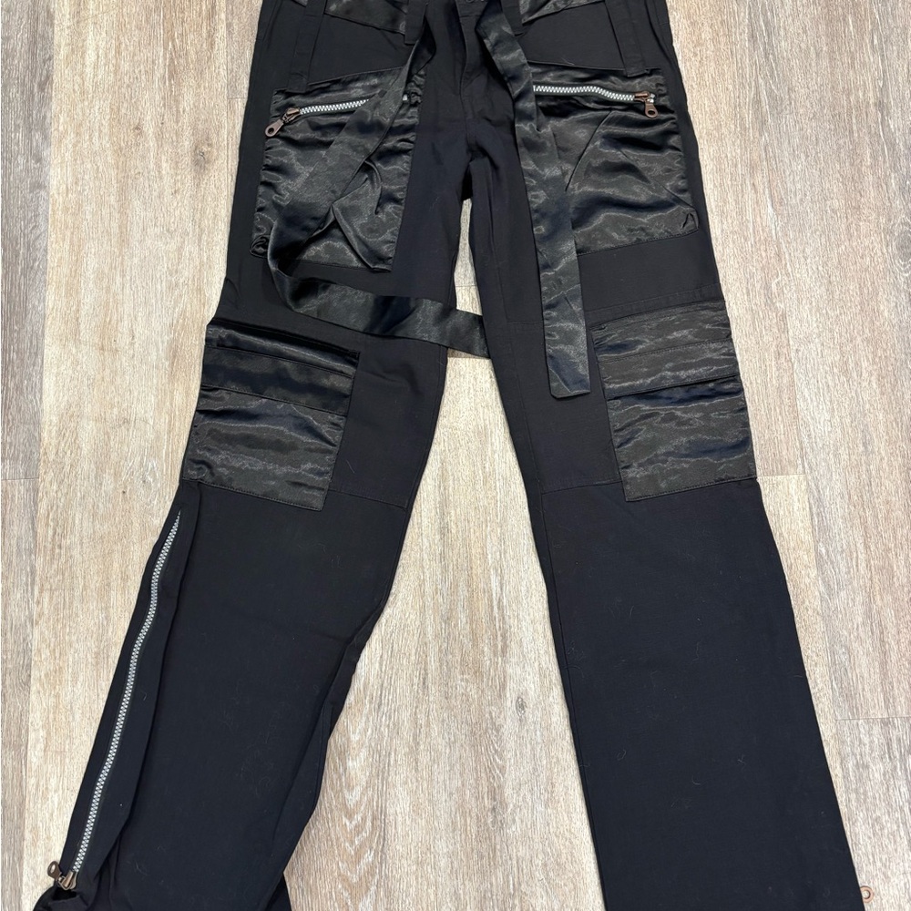 LEI Black Women's Jeans with Satin Accents